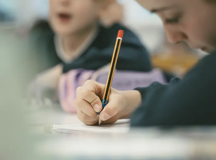 Ayudas para libros y material escolar