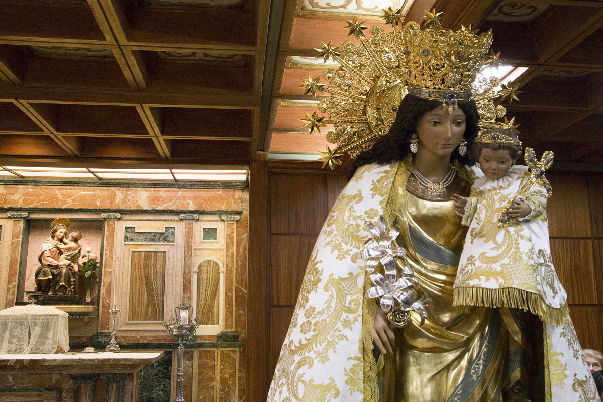 Visita de la Virgen de los Desamparados